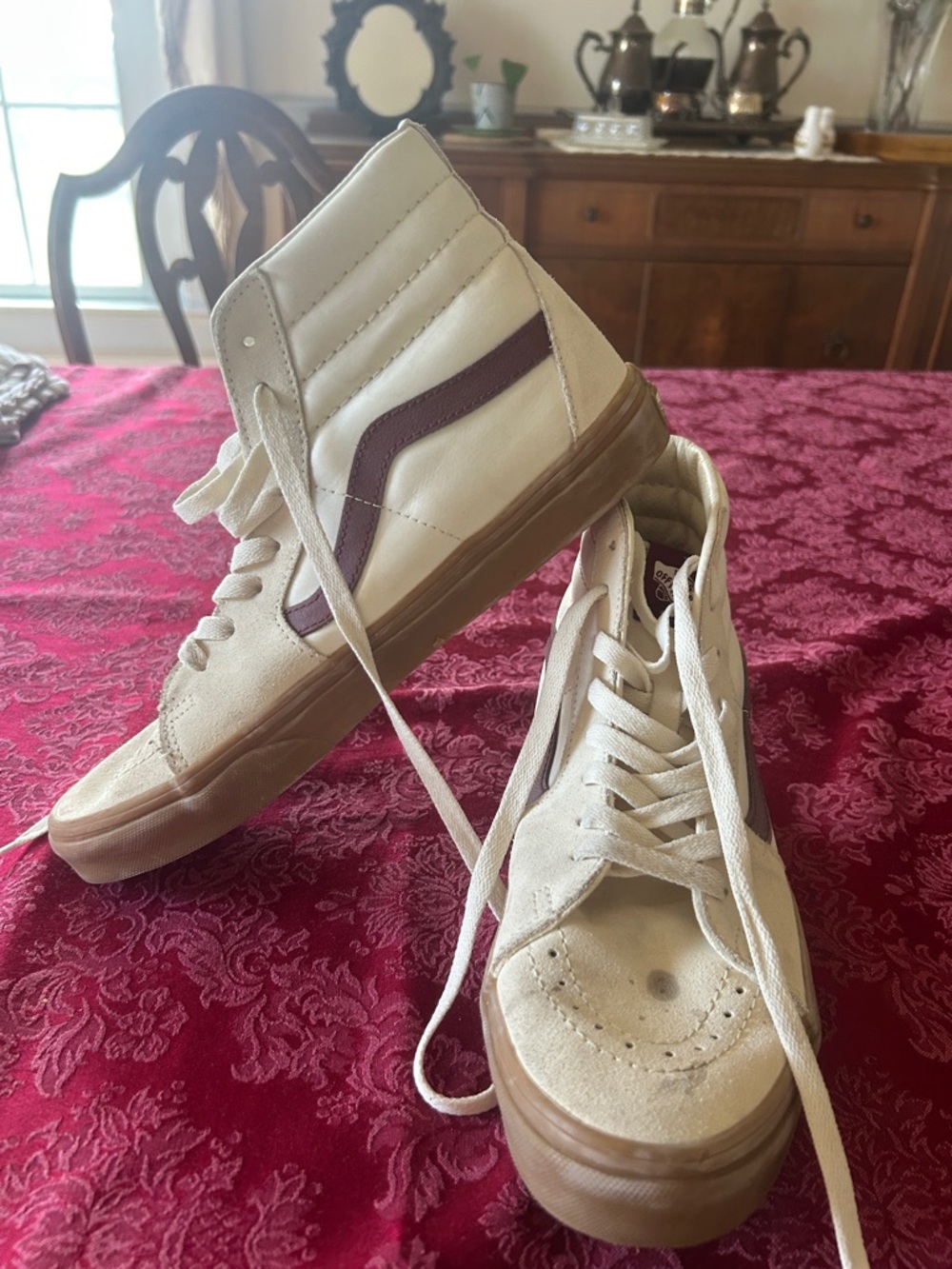 Vans Old Skool Men’s Size 9 High-Top Sneakers in Cream with Burgundy Accent